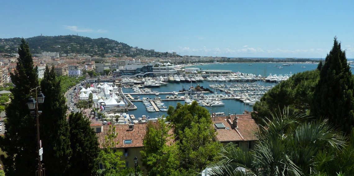 Vue sur mer à Cannes